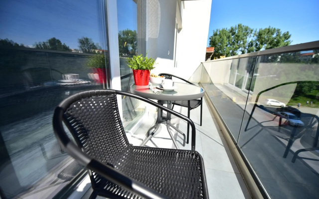 FLH - LULU Apartment