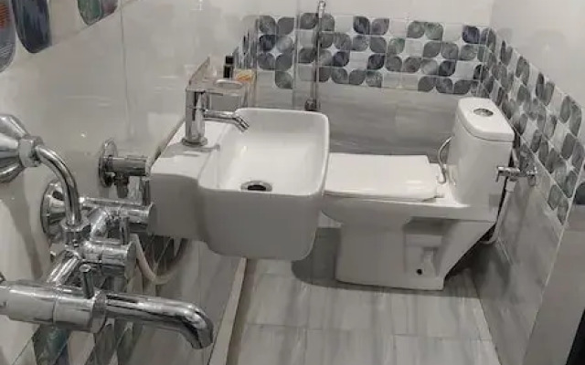 Sun High Stay Luxury Guest House