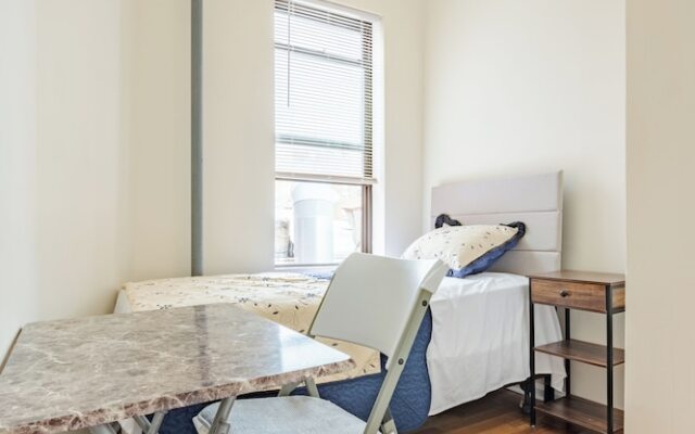 Furnished Empire Blvd Guest House