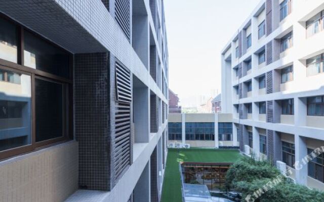 Putian Golden Bay Hotel (Wanda Plaza Branch)