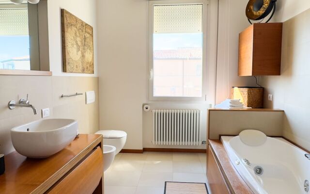 Luxury Majestic Penthouse Apartment