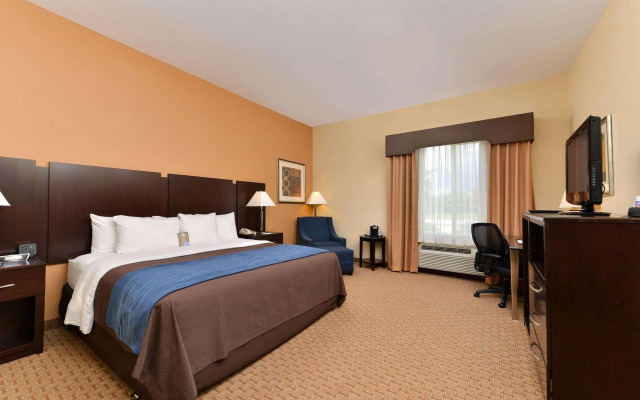 Comfort Inn & Suites