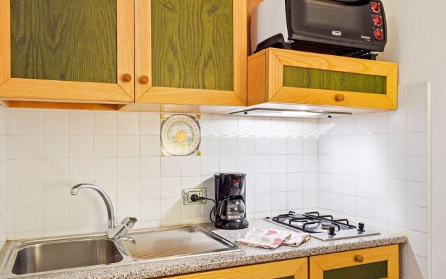 Blissful Apartment in Magione With Swimming Pool