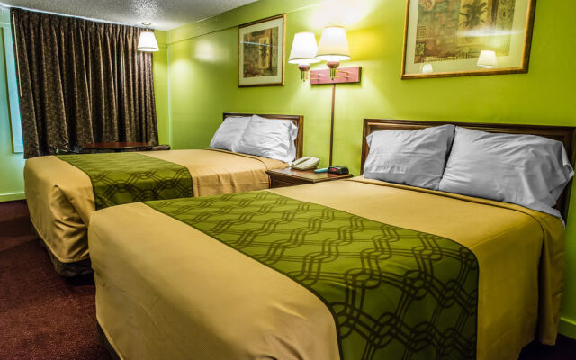 Econo Lodge Pittsburgh
