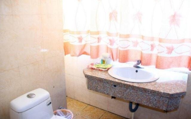 Baotou Xiwang Hotel