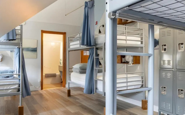 Samesun Banff - Hostel