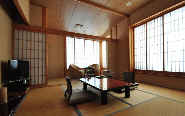 Matsurube Onsen Kamikura
