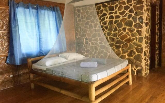 beach house resort and dive center
