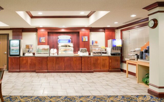 Holiday Inn Express & Suites Superior by IHG