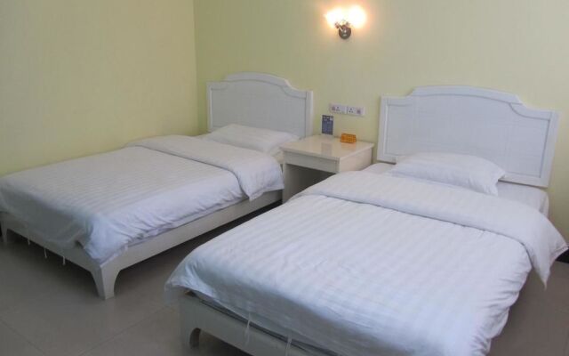 Yangshuo Romantic Hostel