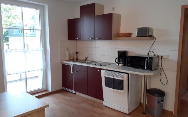 Ferienwohnung - August-Bebel-Str. 19