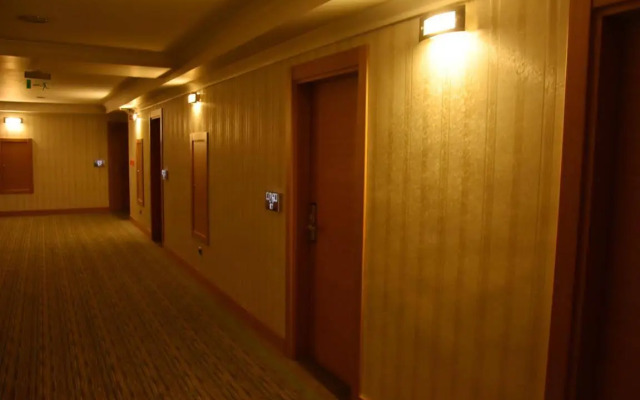 Grand Simay Hotel