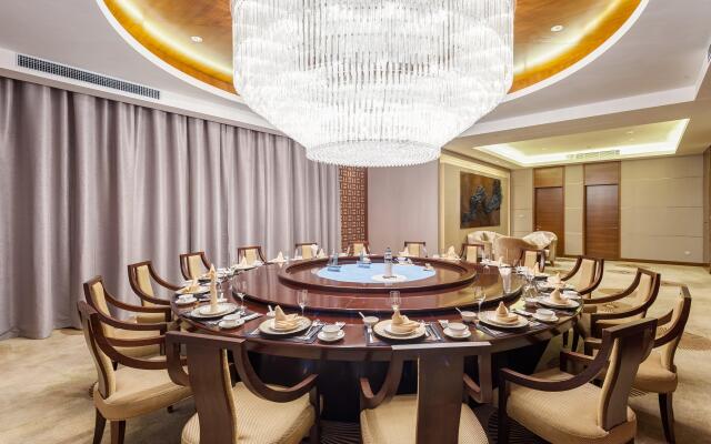 Holiday Inn Qingdao Expo