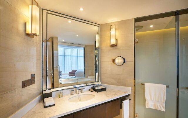 DoubleTree By Hilton Ningbo Beilun