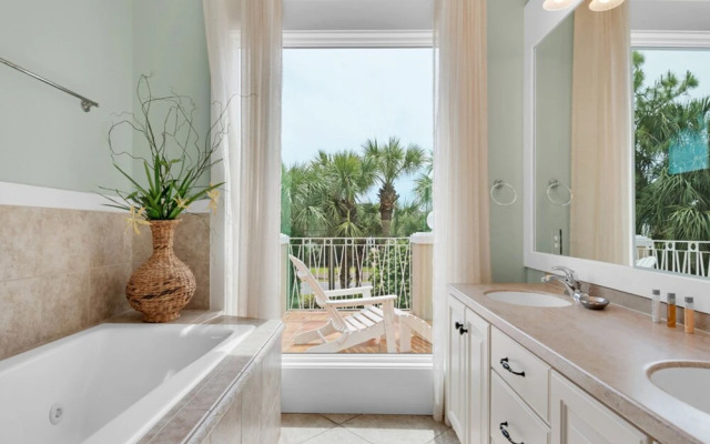 Villa Loggia at Destin Pointe