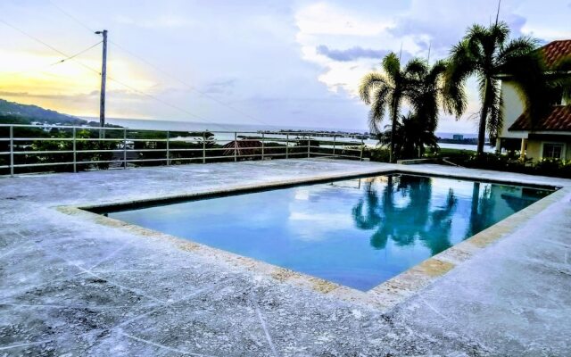 Meharee Homestay Montego Bay