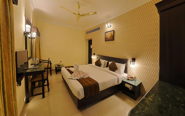 AMS Raj Palace Sundar