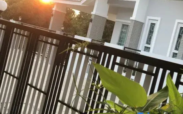 Villa Siri 49 Luxury 4BR King/Queen Bed Chiang Mai