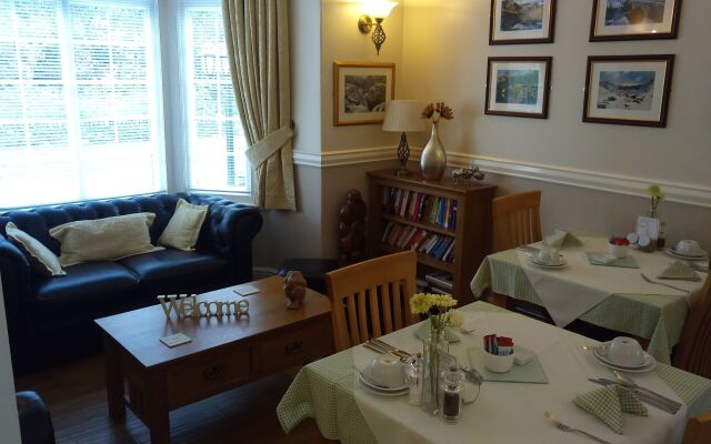 Oakfield House Bed and Breakfast