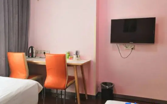 Homeinn Pebble Hotel (Shanghai Changning Shuicheng Road Subway Station)