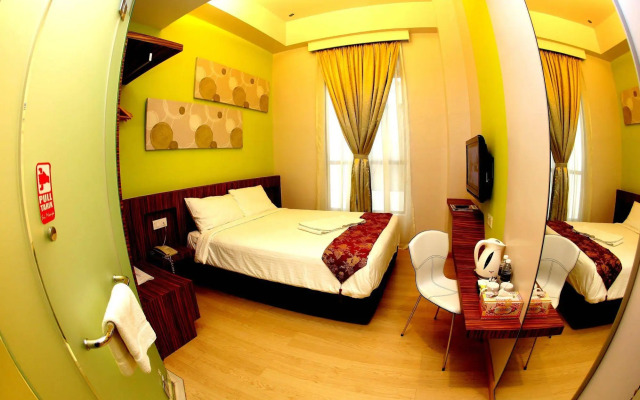 Sri Manja Boutique Hotel