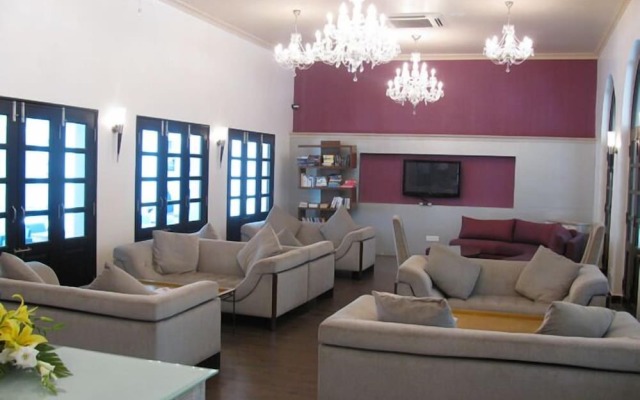Silver Sands Hideaway Hotel