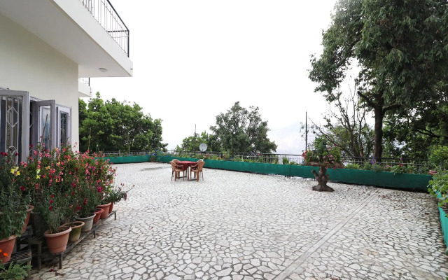 OYO 12853 The Kings Kalandi Resort