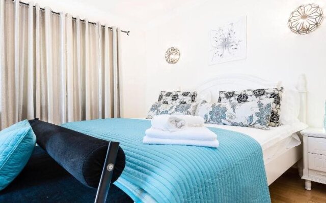 Casa Birre Guesthouse