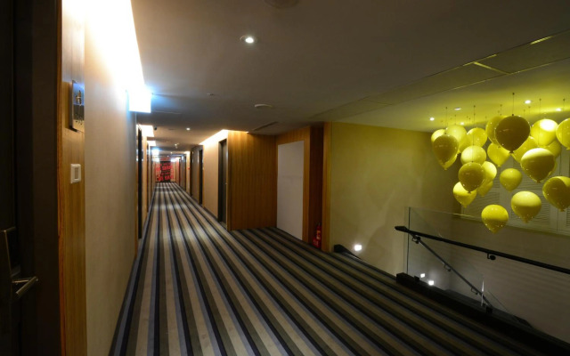 Travel Art Inn
