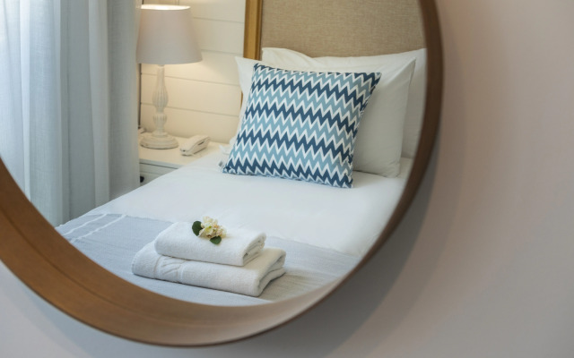Chris Le Mare Luxury Villa By Louis Hotels