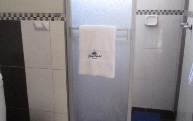 Julia's Hotel