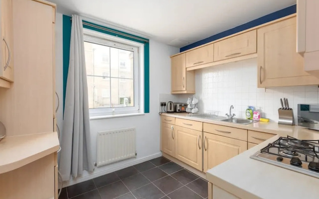 2bed-ground Floor-free Parking