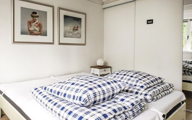 Awesome Home in Rekem-lanaken With 1 Bedrooms and Wifi