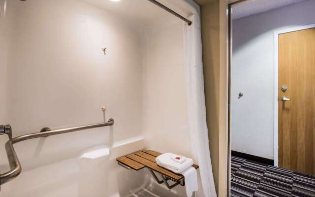 Microtel Inn by Wyndham Chattanooga Hamilton Place