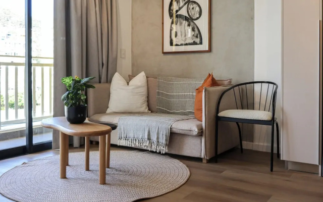 EIGHTY2 ON M - Fluent Serviced Apartments