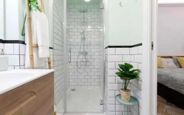 Modern 2 Br 2 Baths In P.Mayor