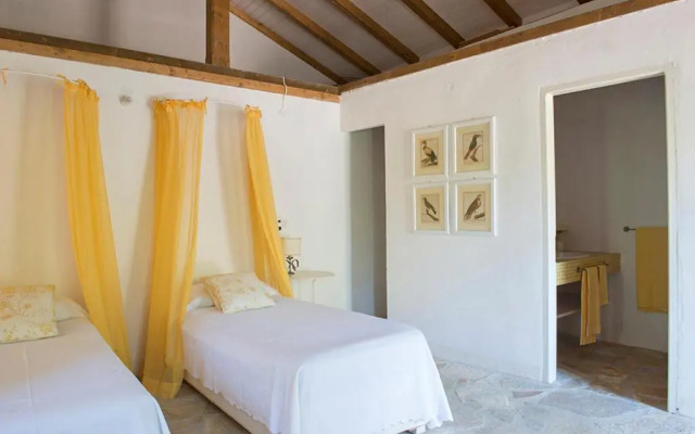 Paxos' Villa - Pool & AC