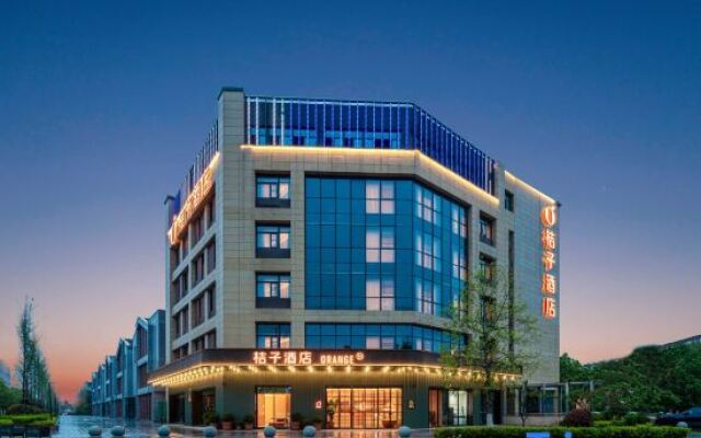 Orange Hotel (Nanjing Liuhe Longchi Metro Station)