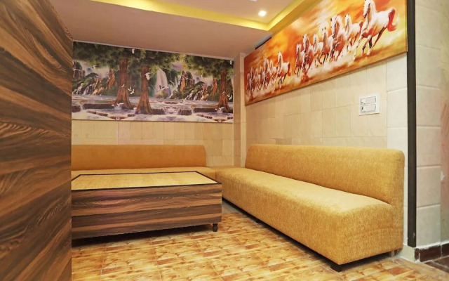 OYO 22663 Qlark Rooms & Lawn