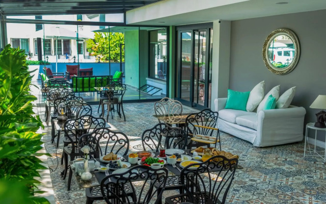 The Mori Club Hotel