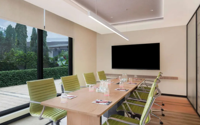 Ibis Mumbai Bkc