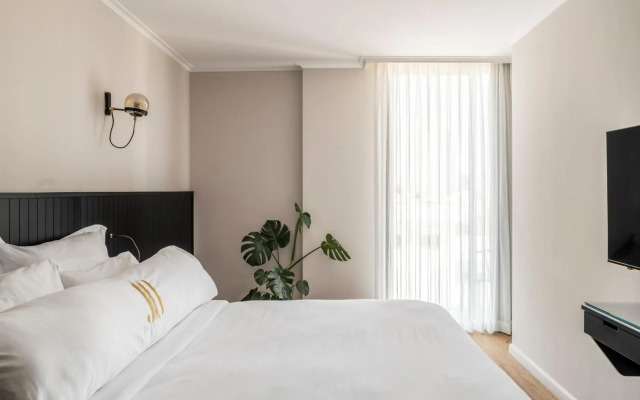 Jo Hotel
