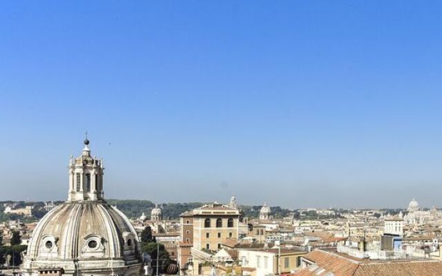 Rome at Your Feet Apartment with Terrace