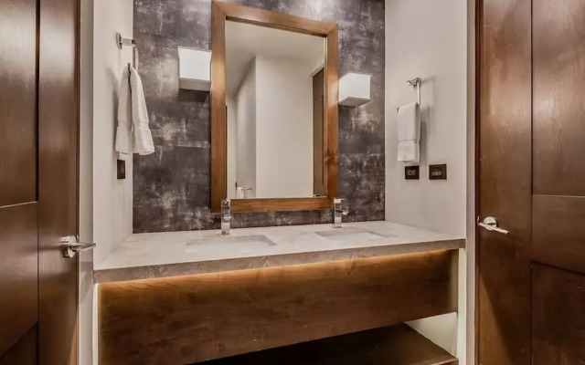 Three Bedroom Residence