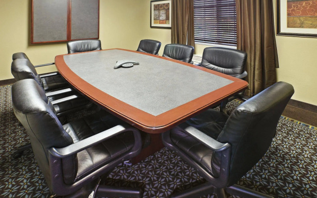 Candlewood Suites Rogers / Bentonville by IHG