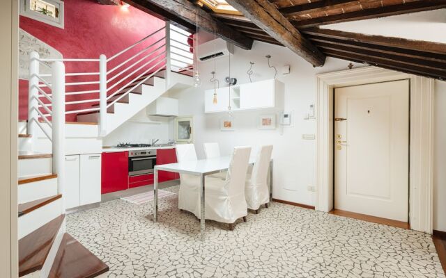 Duplex Chic Apartment nel centro storico