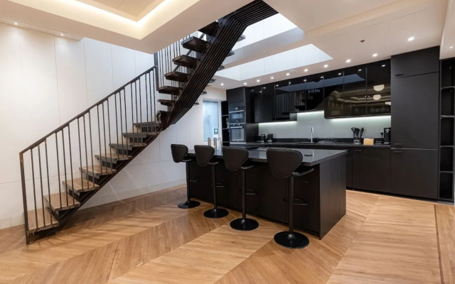 Discover The Underworld Five Bedroom by Belvilla