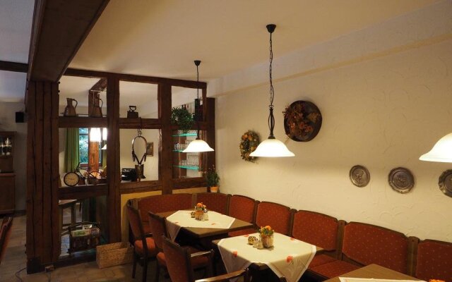 Hotel Pension Cafe Wolfsbach