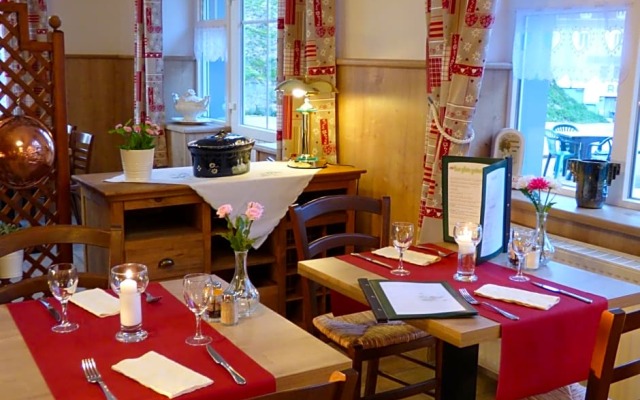 Hôtel Restaurant Du Chalet