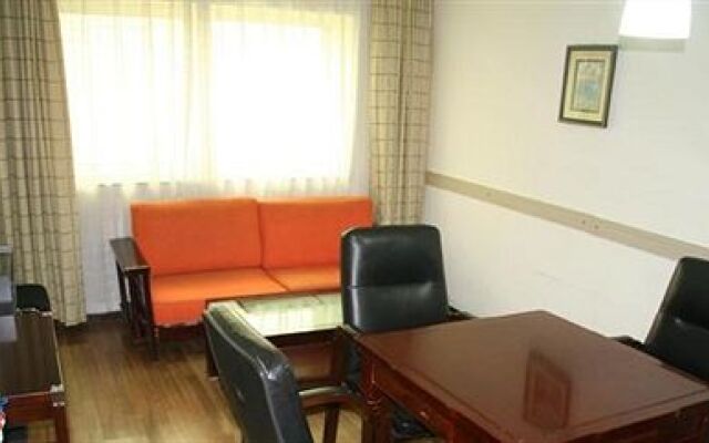 Huiheju Business Hotel - Tsingtao